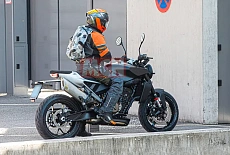 Husqvarna Vitpilen 901: появление близнеца Sportier Husky