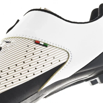 Велотуфли Gaerne G.Dare Carbon White/Titanium 41 в интернет-магазине LuckyFern